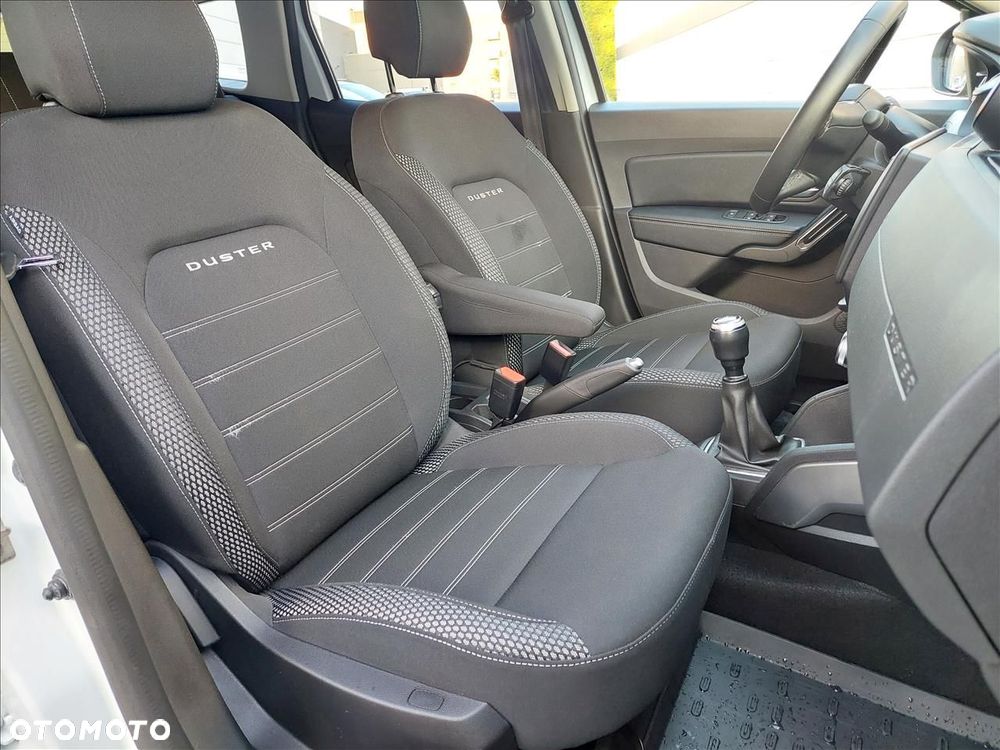 Dacia Duster 1.6 SCe Prestige - 8