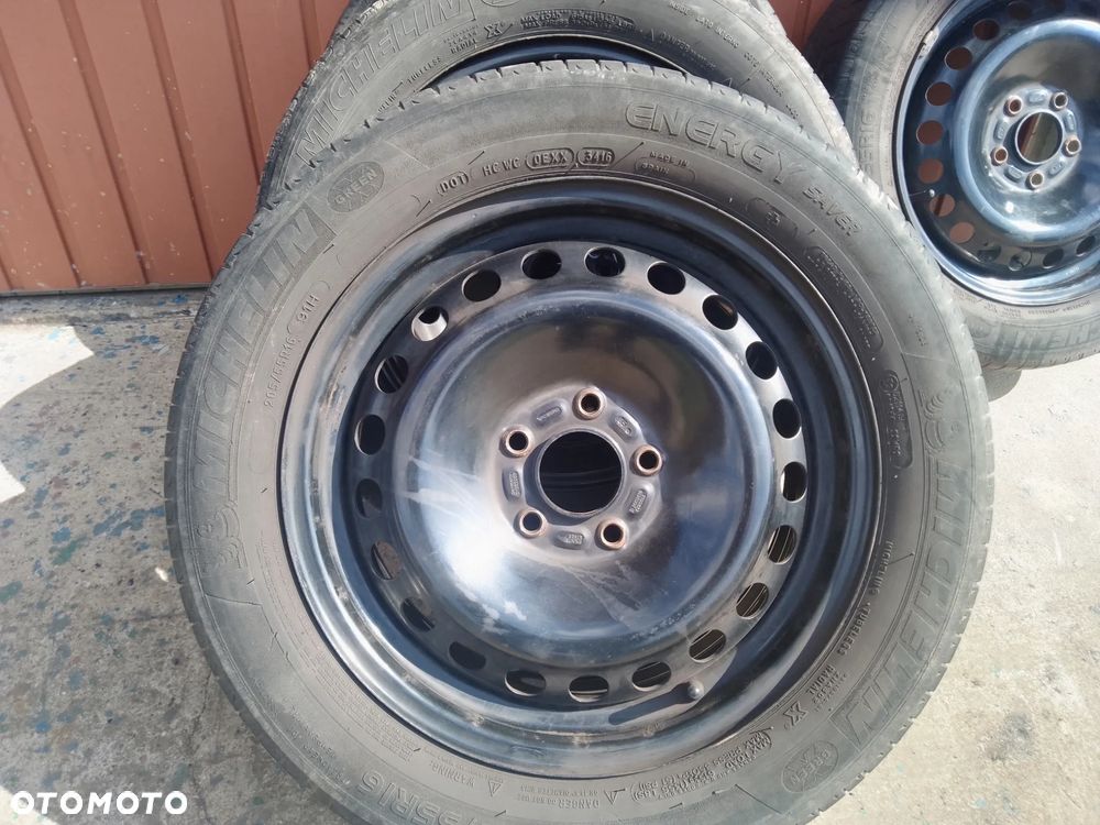 Koła felgi stalowe z oponami 16 cali, 5x108, ET 52,5 - 8