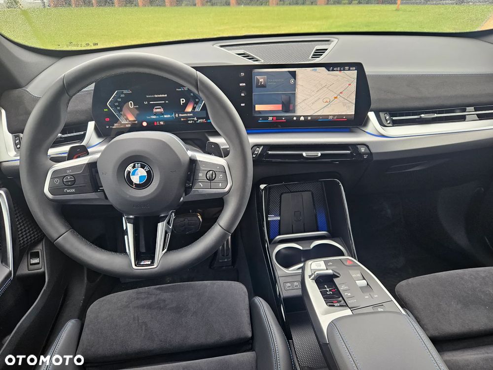BMW X1 sDrive18i - 14