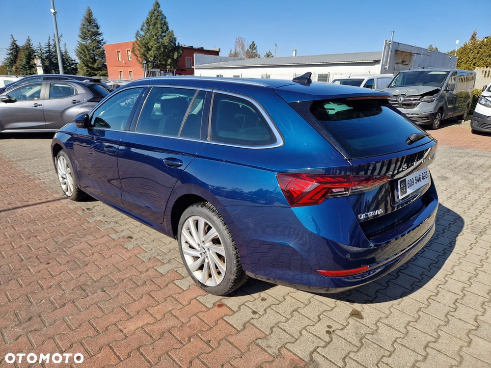 Skoda Octavia 2.0 TDI Style DSG - 4