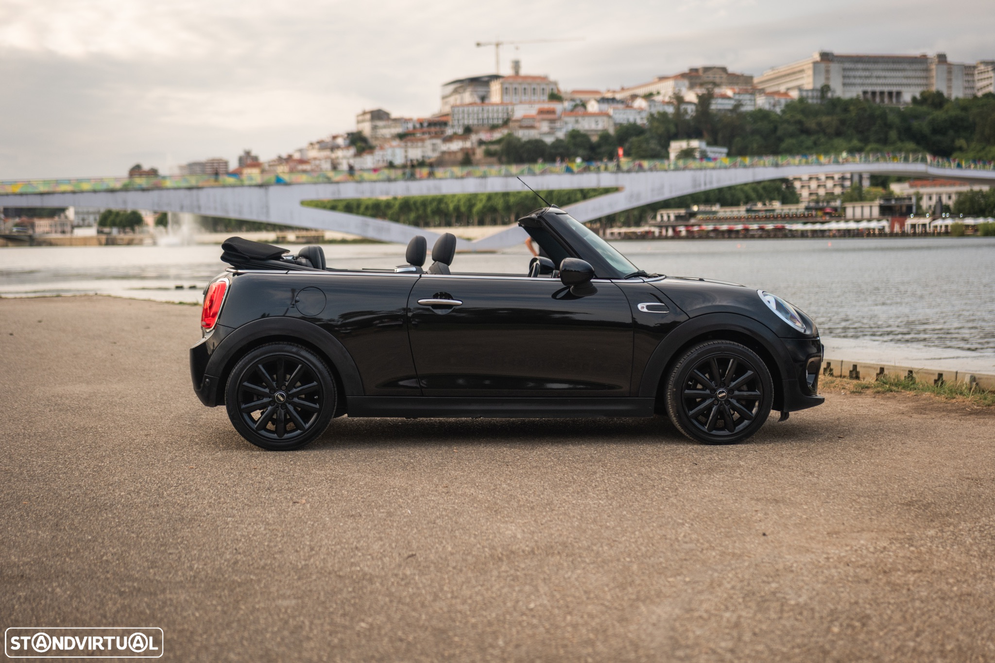 MINI Cabrio Cooper Sidewalk Edition - 10