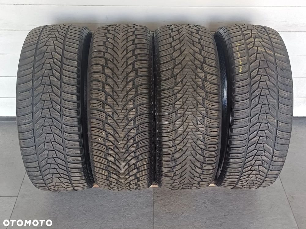 NR 578 Opony Zimowe Komplet 235/45/20 Bieżnik 2x ok 7,86 , 2x ok 5,26 - 4