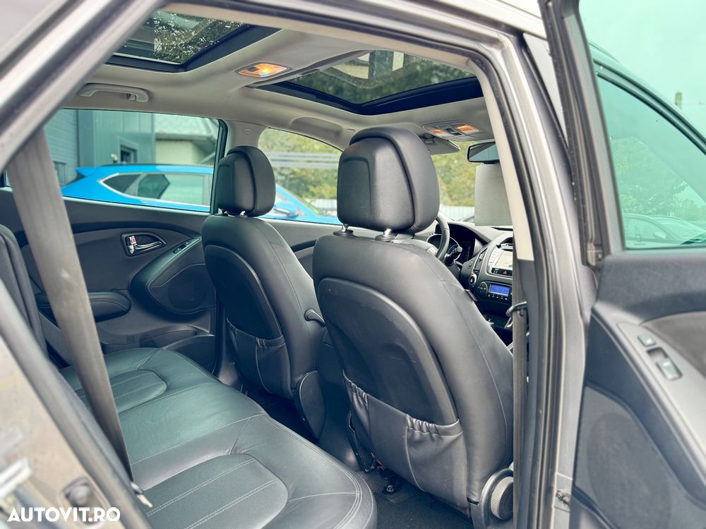 Hyundai ix35 2.0 CRDI High 4WD GLS Aut. Style+ - 24