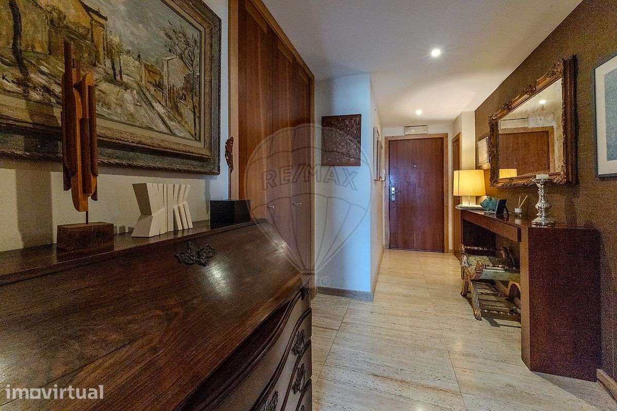 Apartamento T2 para arrendamento - Grande imagem: 2/50