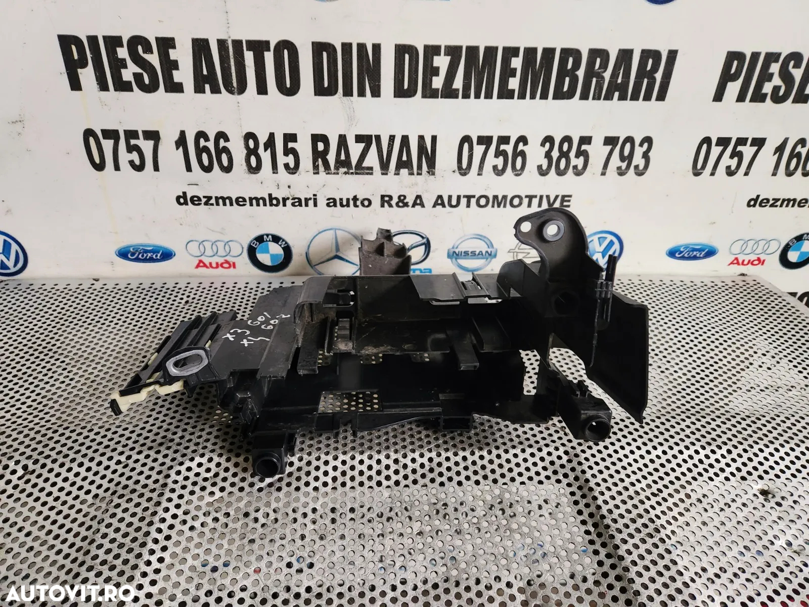 Suport Calculator Motor Ecu Bmw X3 X4 G01 G02 Dezmembrez Bmw X3 G01 - Dezmembrari Arad - 2