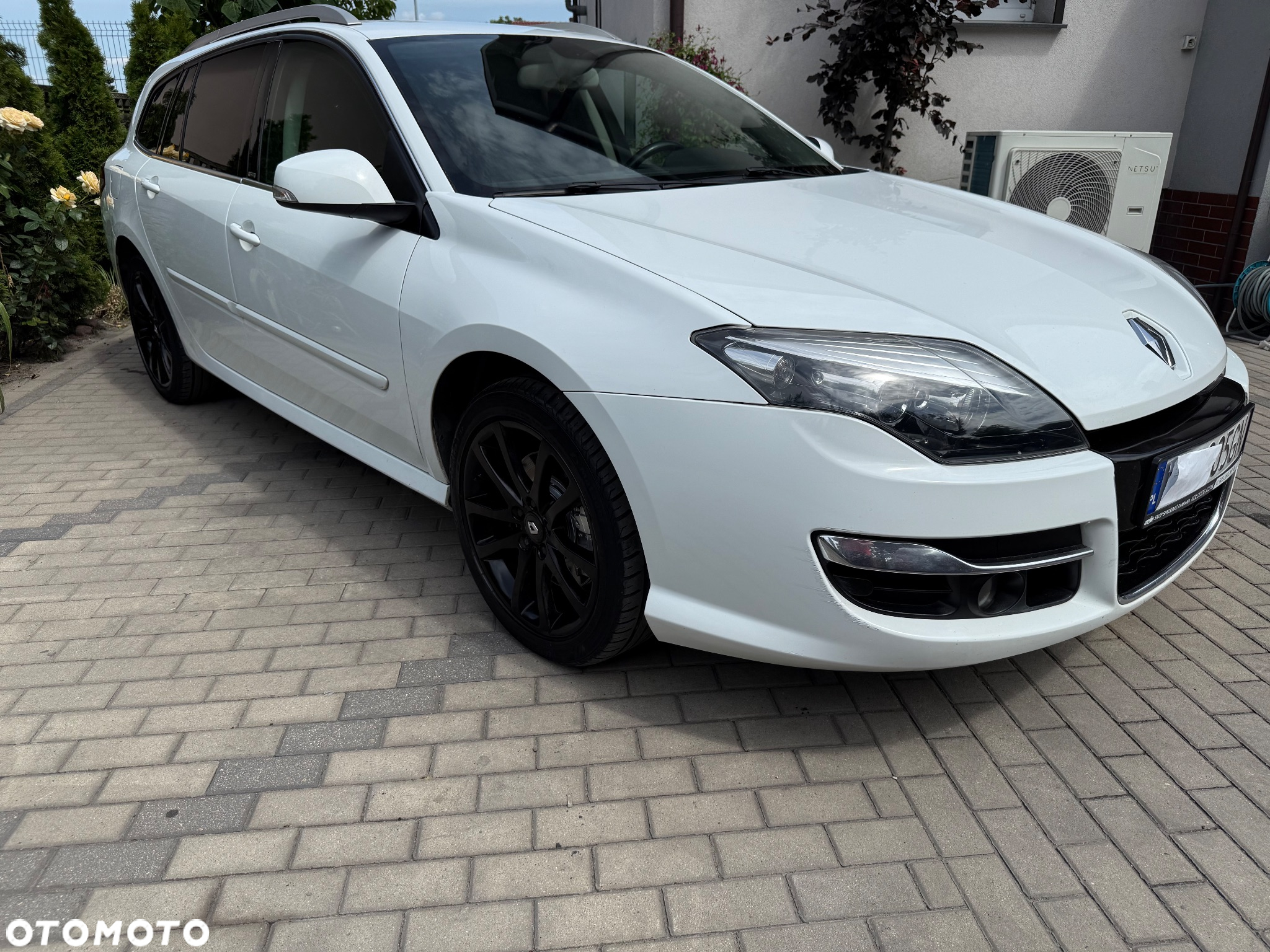 Renault Laguna 2.0 dCi Initiale - 3