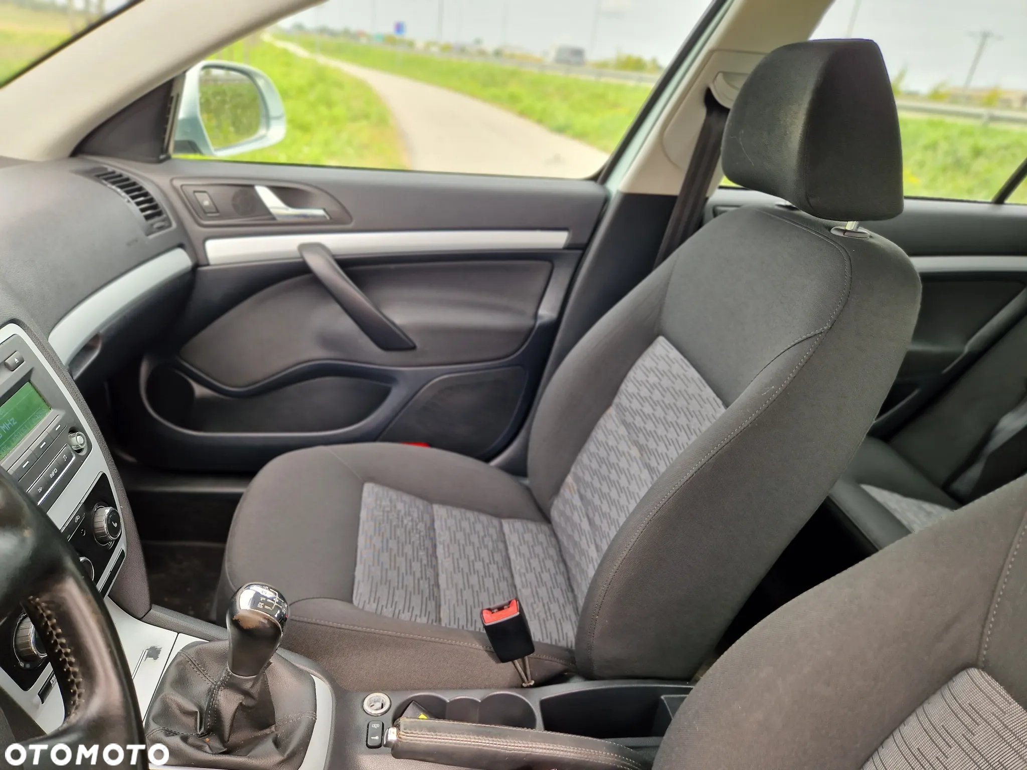 Skoda Octavia 1.6 - 20