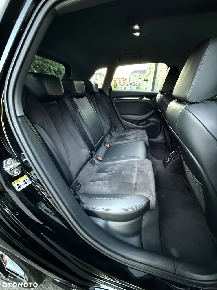 Audi A3 Sportback 35 TFSI Sport S tronic - 22