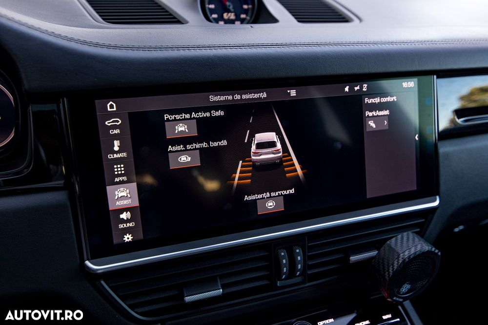 Porsche Cayenne - 28