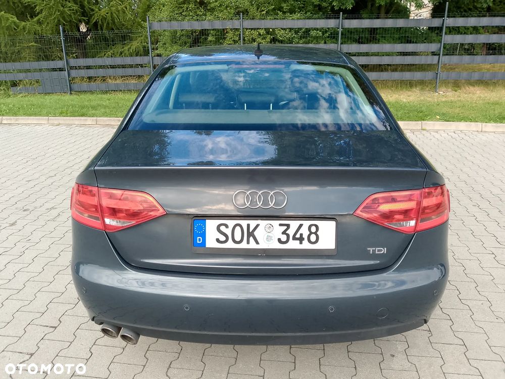 Audi A4 Limousine 2.0 TDI DPF Ambiente - 13
