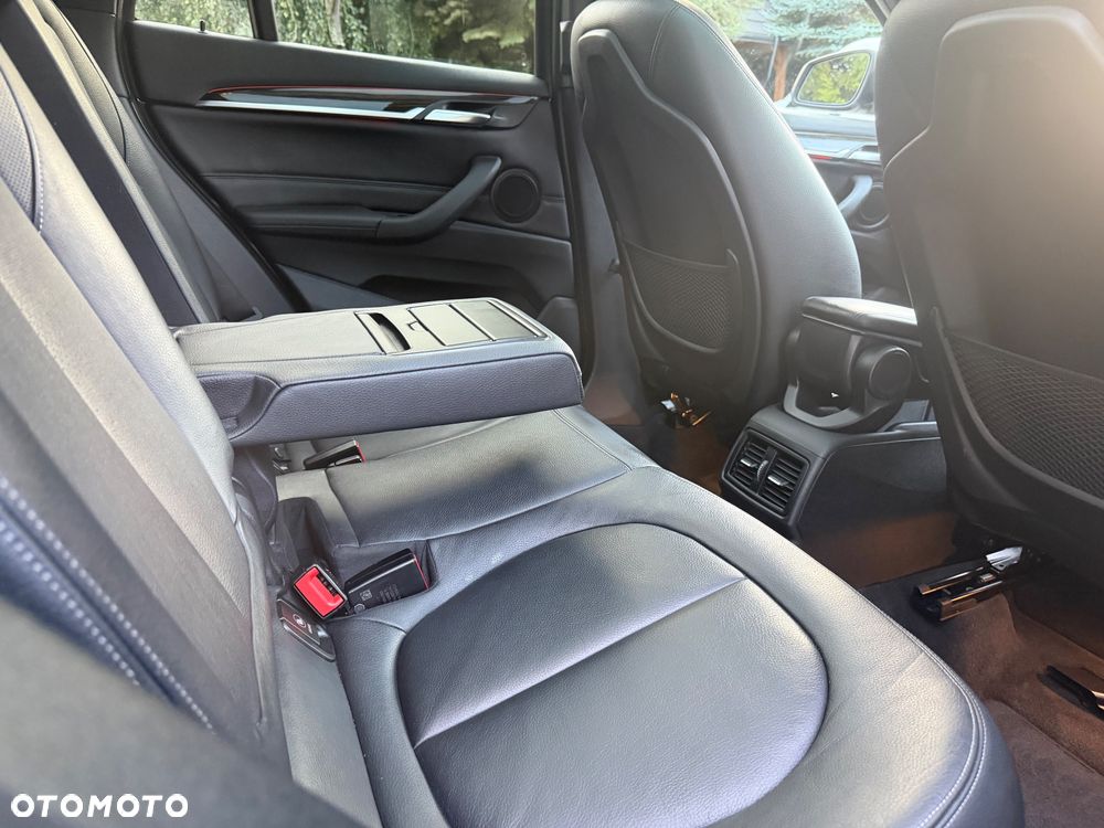 BMW X1 - 33