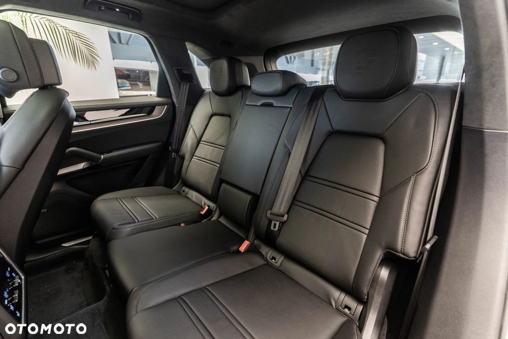 Porsche Cayenne E-Hybrid PHEV - 13