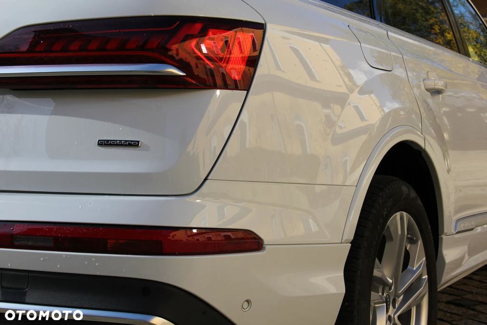 Audi Q7 55 TFSI quattro tiptronic - 16
