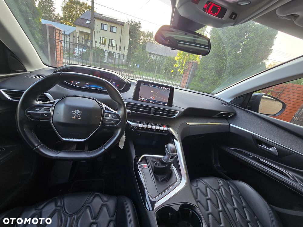 Peugeot 5008 HDI 115 Business-Line - 19