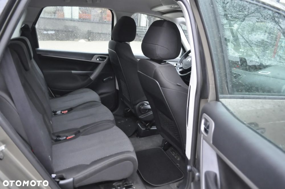 Citroën C4 Picasso - 13
