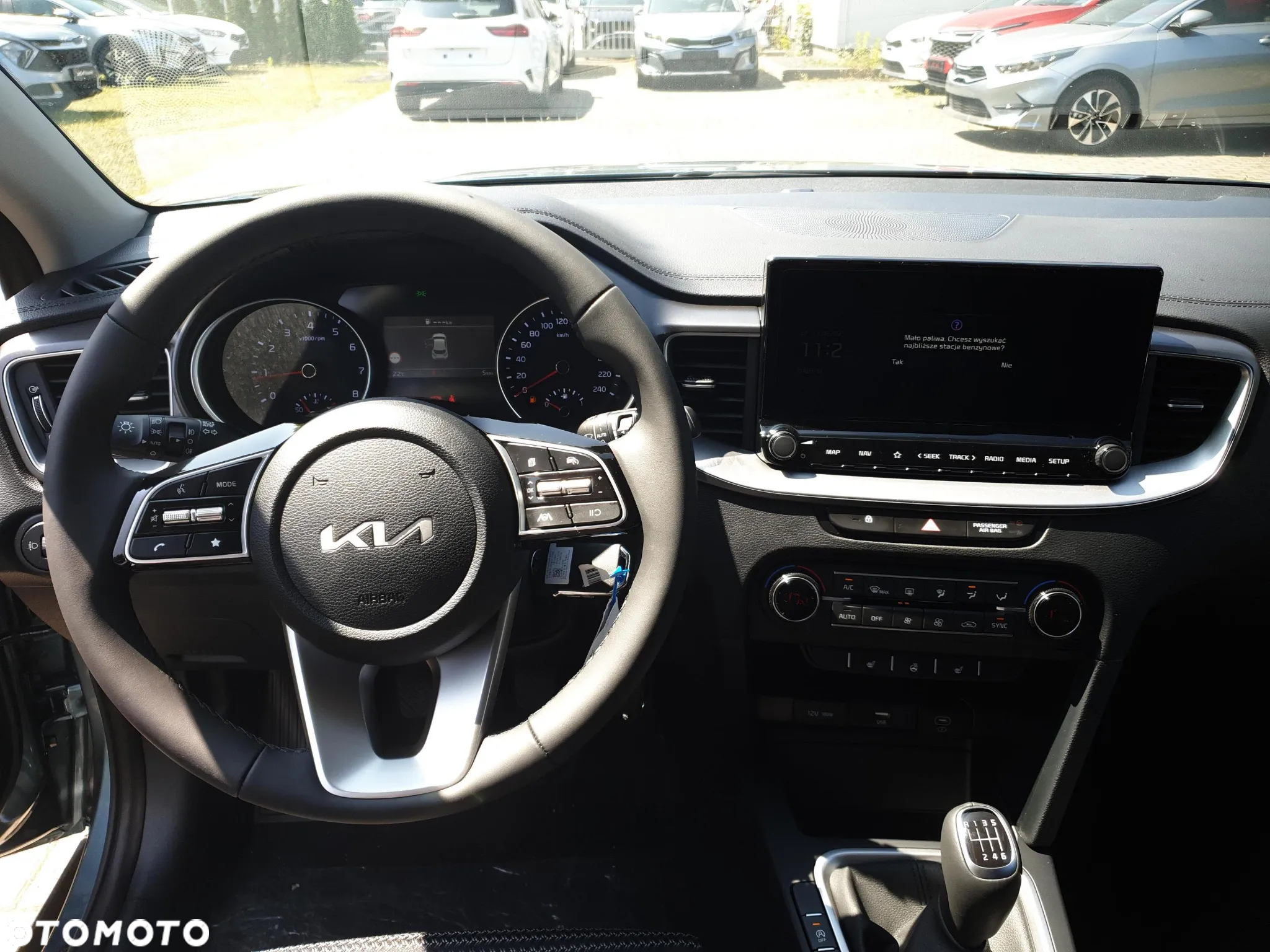 Kia XCeed 1.5 T-GDI M - 13