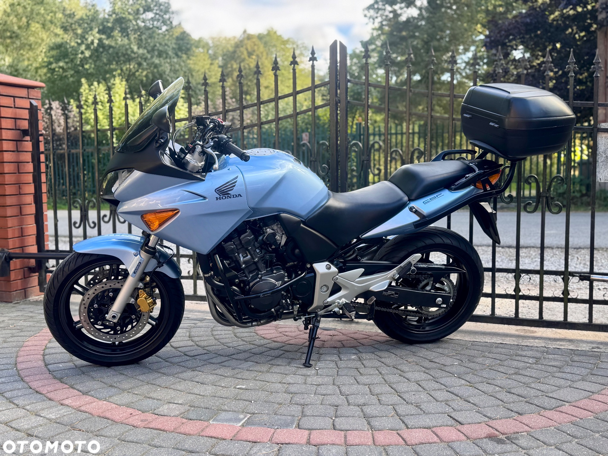 Honda CBF - 6