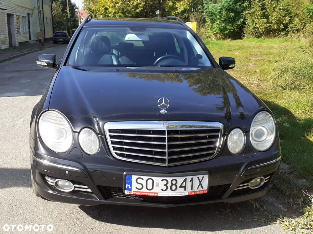 Mercedes-Benz Klasa E 320 T CDI 4Matic Automatik Avantgarde DPF - 3