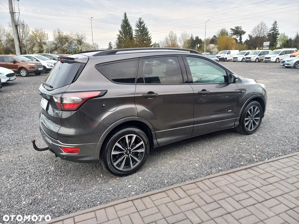 Ford Kuga 2.0 TDCi 4x4 ST-Line - 7