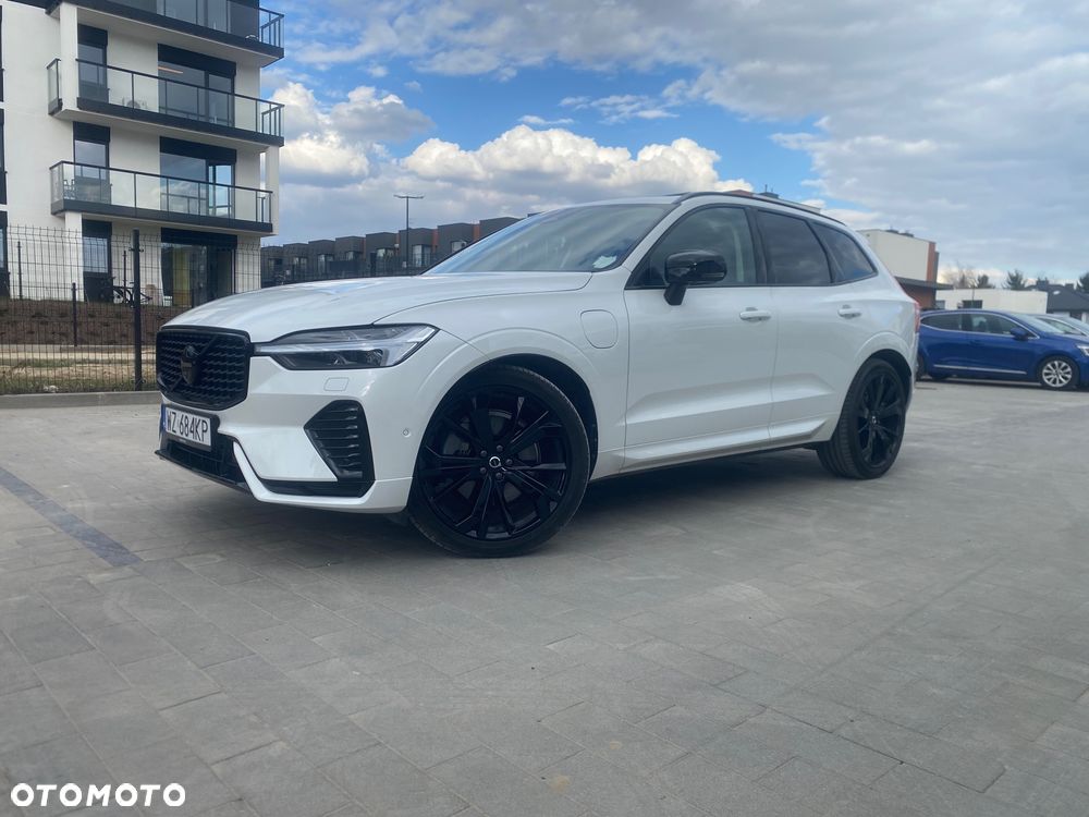 Volvo XC 60 T8 Plug-In Hybrid AWD Ultimate Black Edition