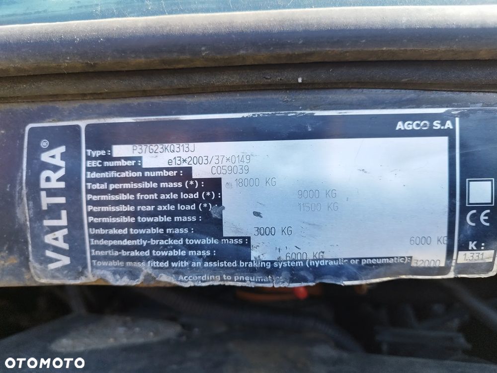 Valtra ciągnik traktor S353 TUZ - 8