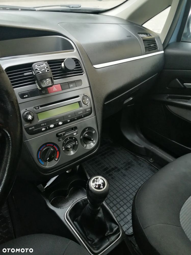 Fiat Linea 1.4 Active - 7