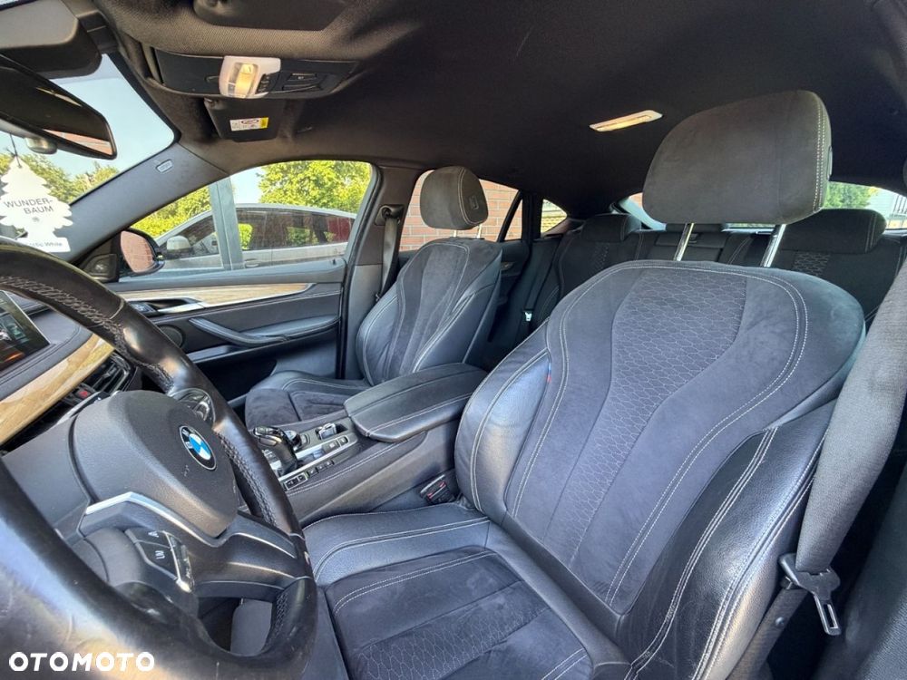 BMW X6 xDrive50i M Sport - 13