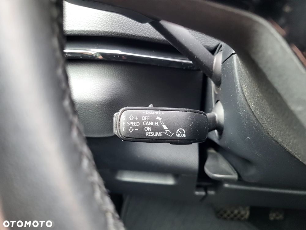 Skoda Karoq 2.0 TDI SCR 4x4 DSG Style - 30