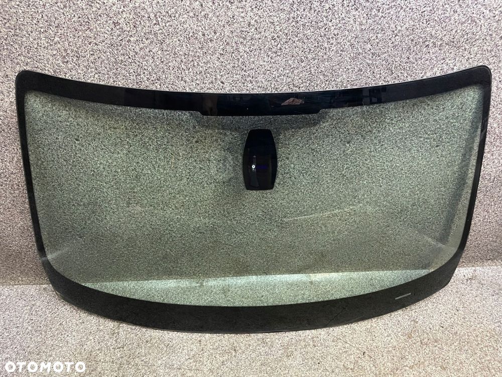Szyba czolowa przod przednia sensor swiatel czujnik deszczu BMW X1 E84 - 2