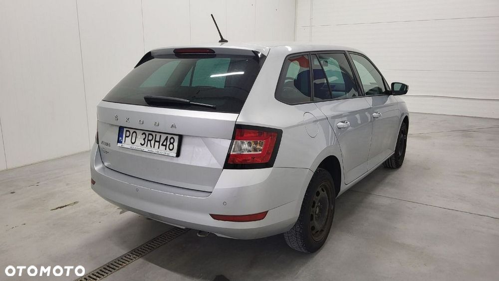 Skoda Fabia 1.0 TSI Ambition - 6