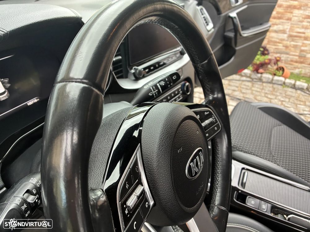 Kia XCeed 1.6 CRDi Tech - 12