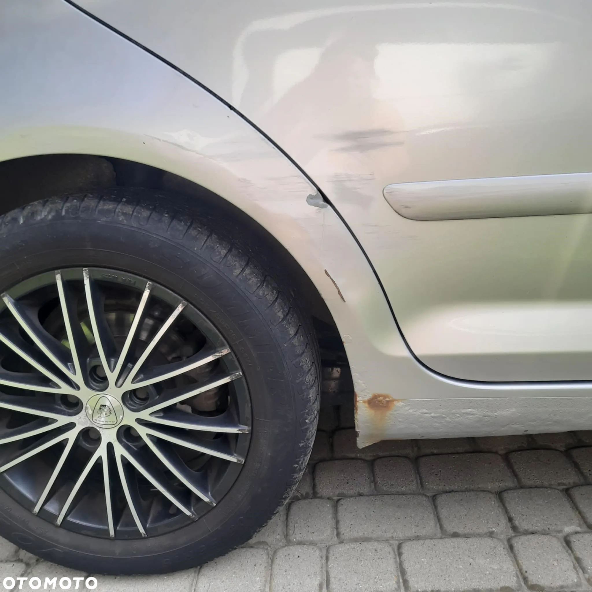 Volkswagen Golf 1.6 Goal - 4