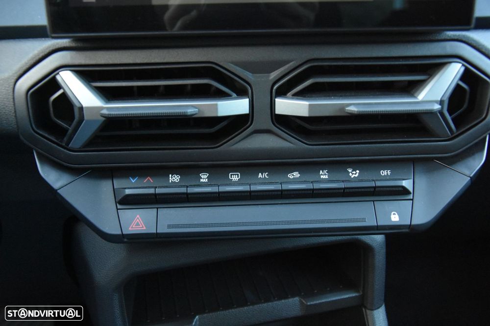 Dacia Duster 1.6 Hybrid Expression - 23