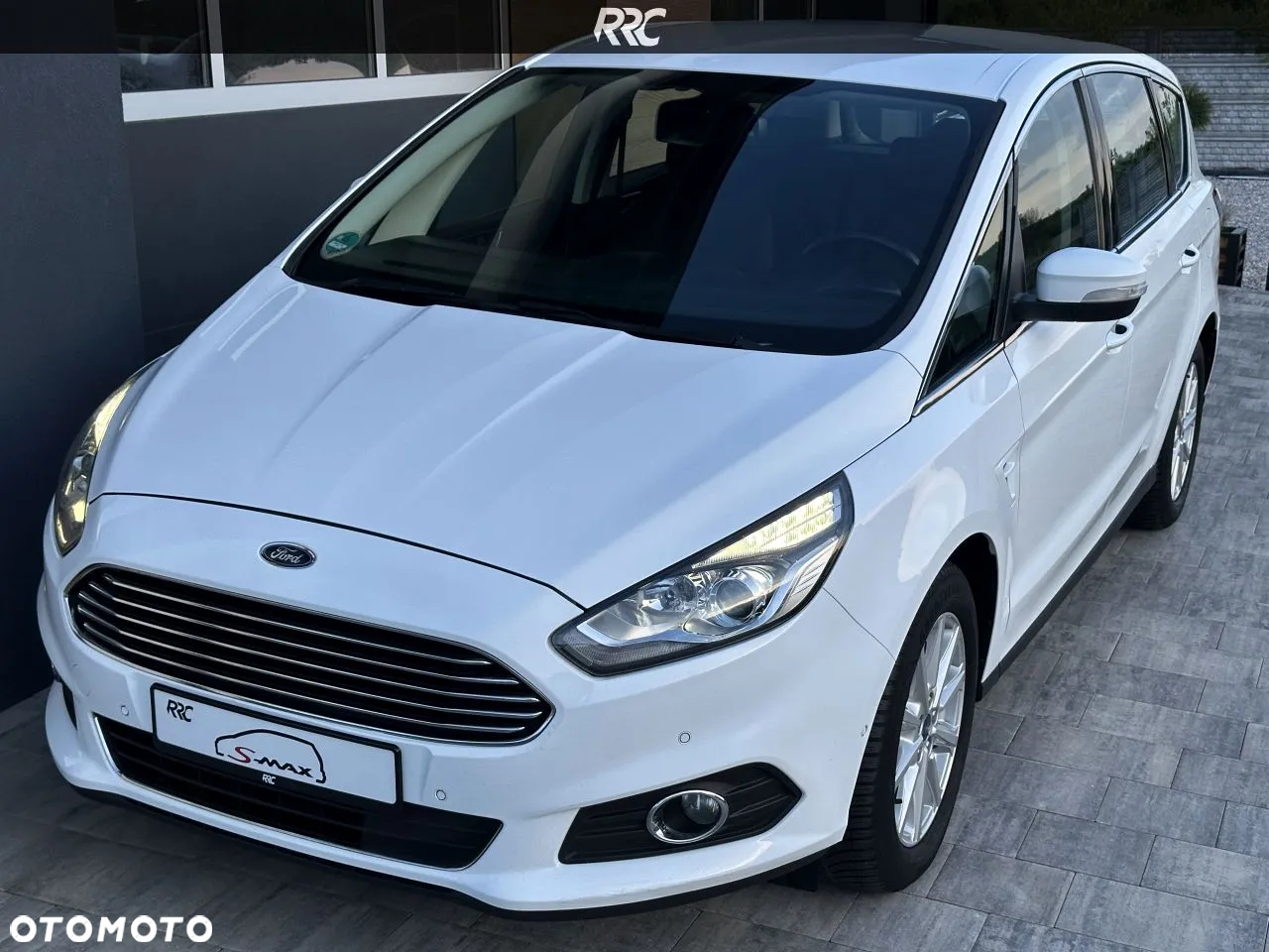 Ford S-Max 2.0 TDCi Titanium PowerShift - 11