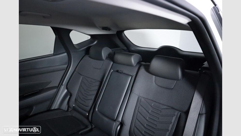 Hyundai Tucson 1.6 T-GDI PHEV e-Vanguard + TT - 17