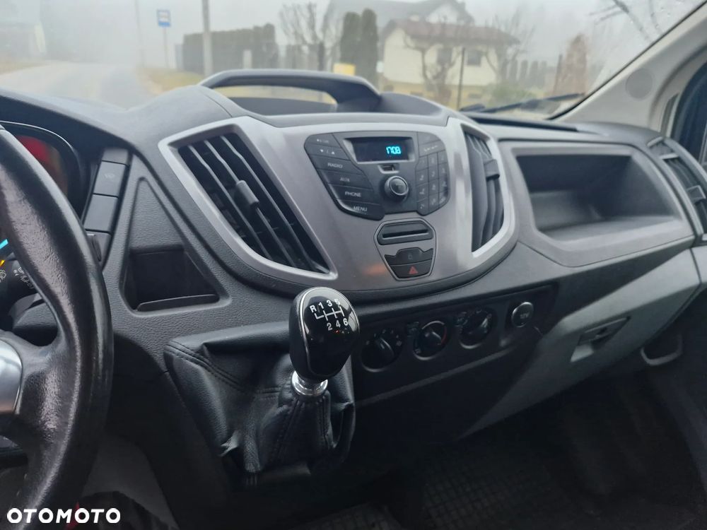 Ford TRANSIT - 12