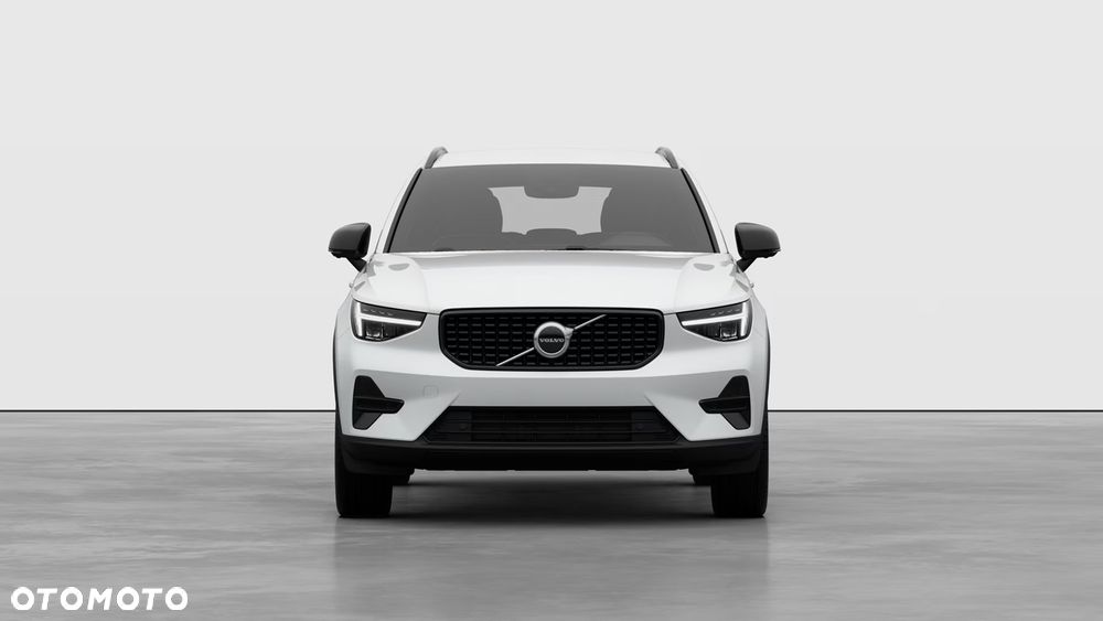 Volvo XC 40 B3 Plus Dark - 6