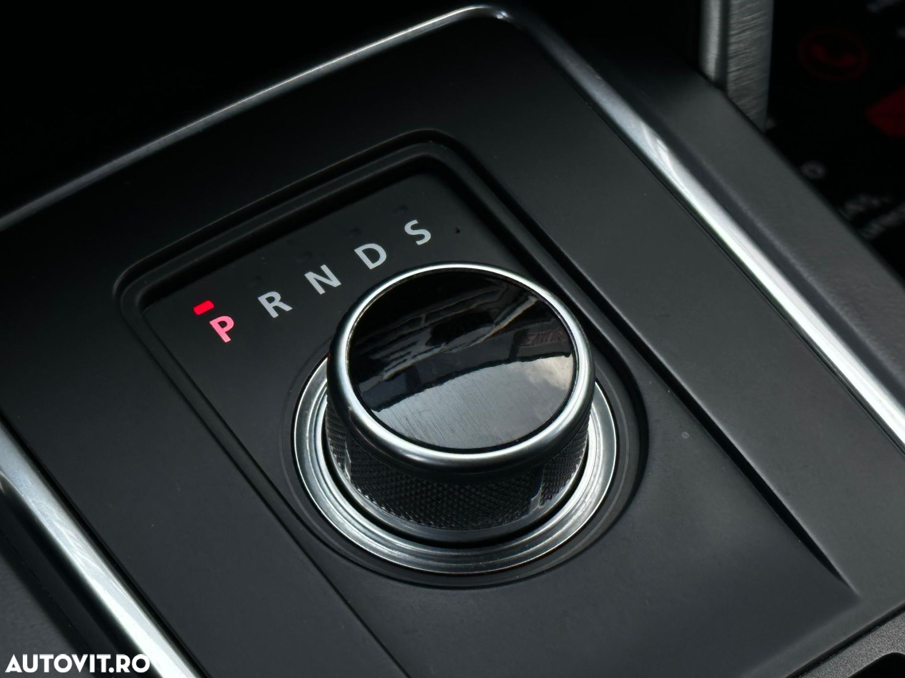 Land Rover Discovery Sport - 18