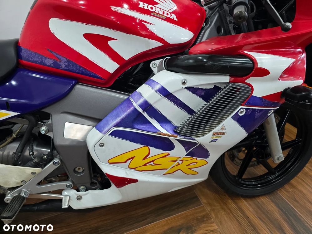 Honda NSR - 18