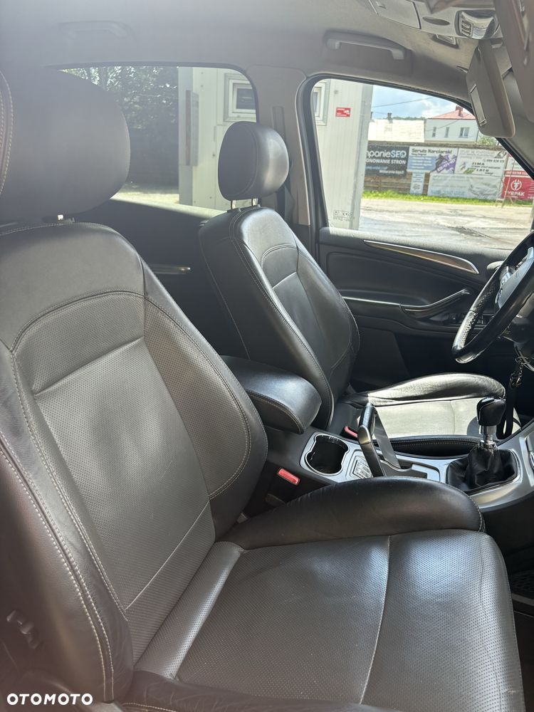 Ford S-Max - 7
