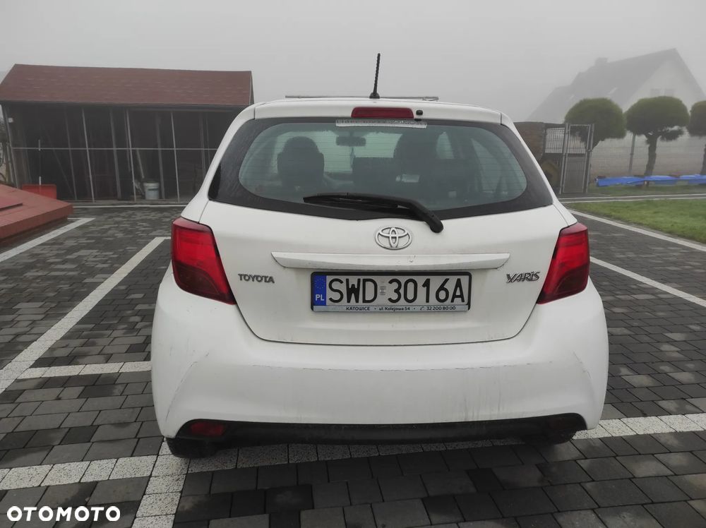 Toyota Yaris 1.33 Active EU6 - 5