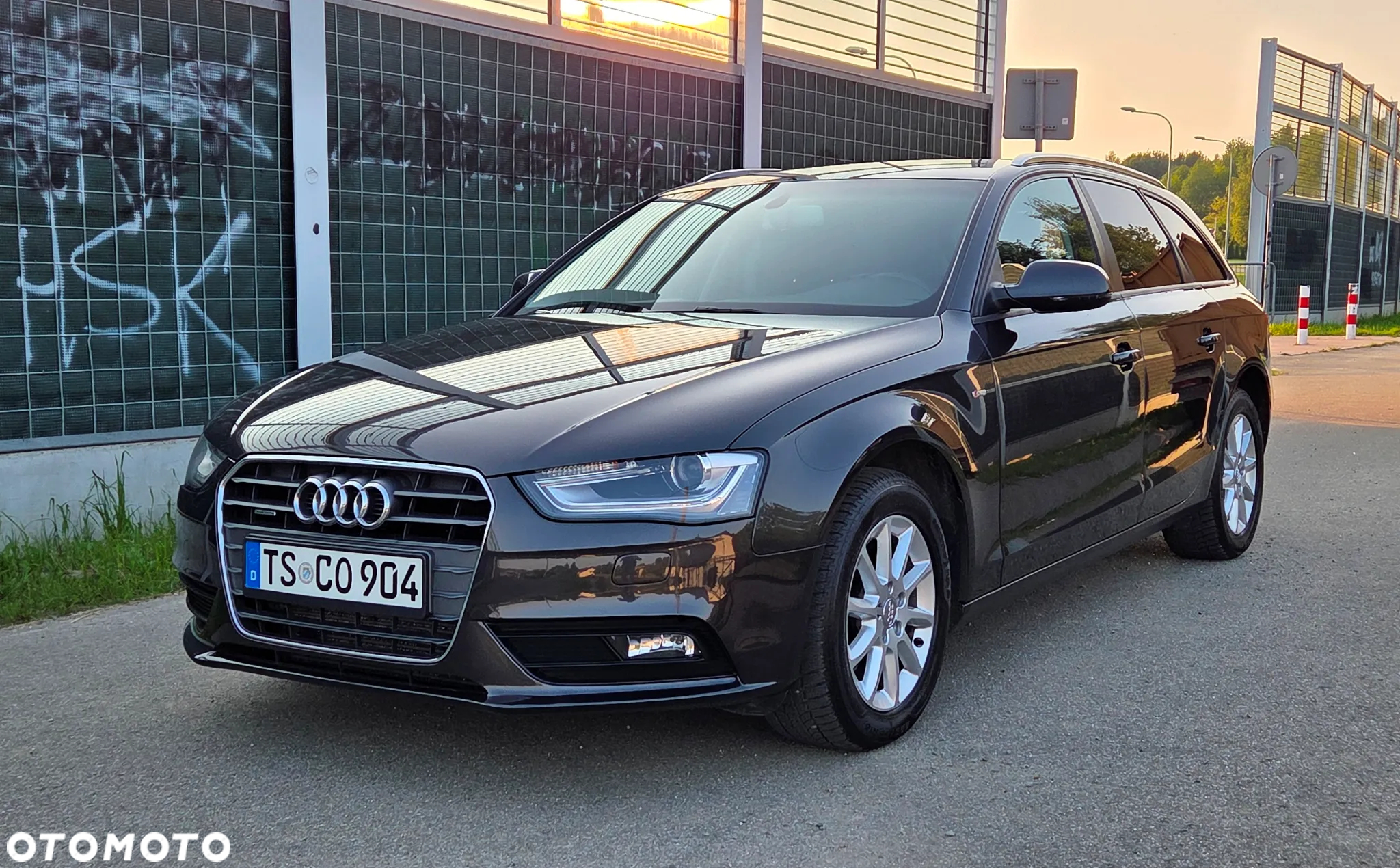 Audi A4 Avant 2.0 TDI quattro - 4