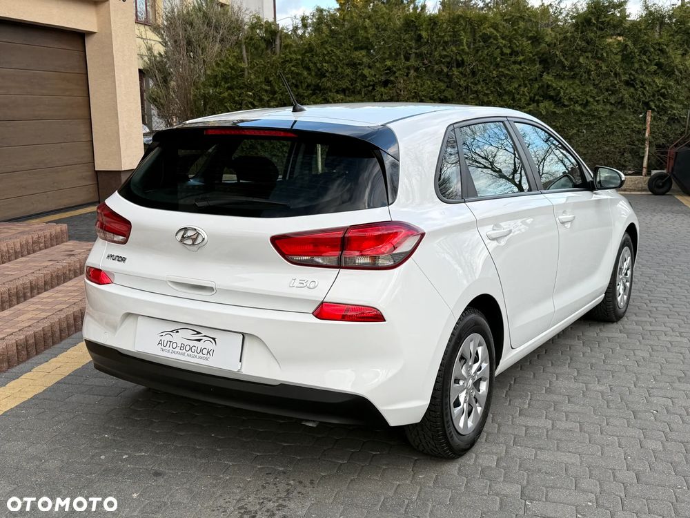 Hyundai i30 1.4 Classic + - 15