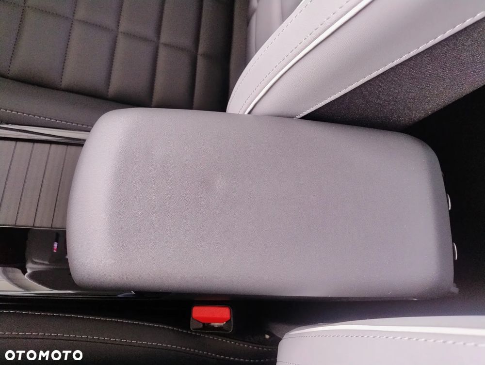 Citroën C4X 1.2 mHEV Max eDCT6 - 26