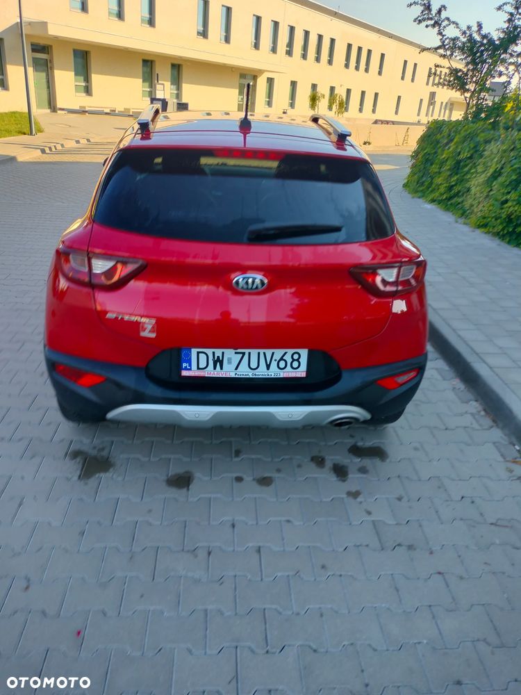 Kia Stonic 1.4 L - 6