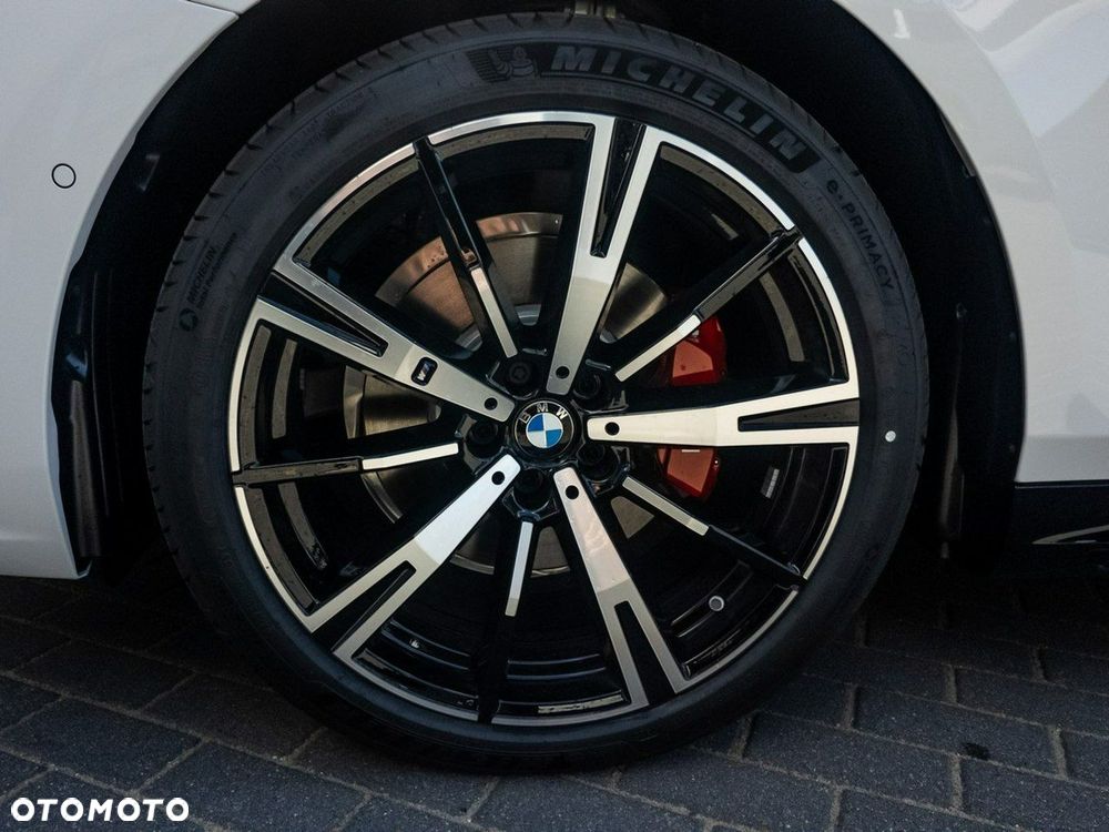 BMW Seria 5 - 13