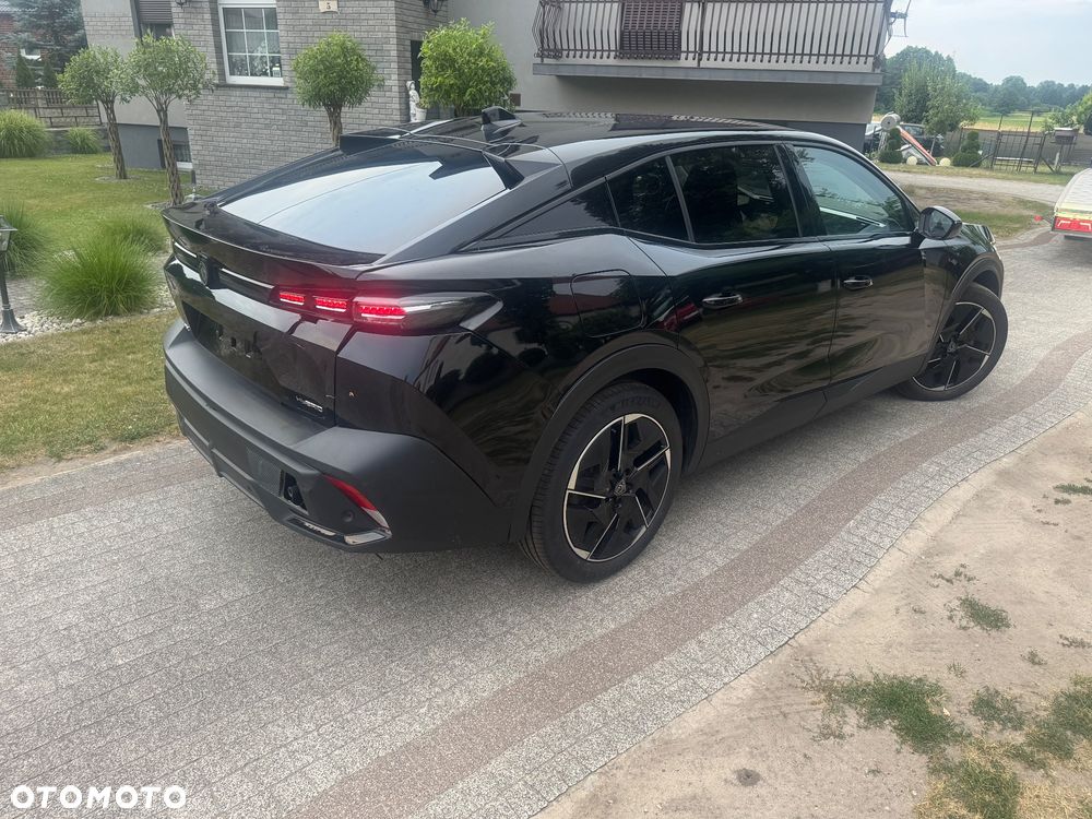 Peugeot 408 180 e-EAT8 GT - 19