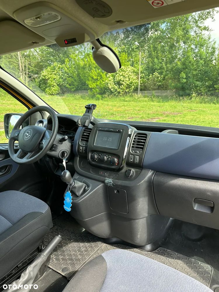 Opel Vivaro L2H1 2,9t Edition - 12