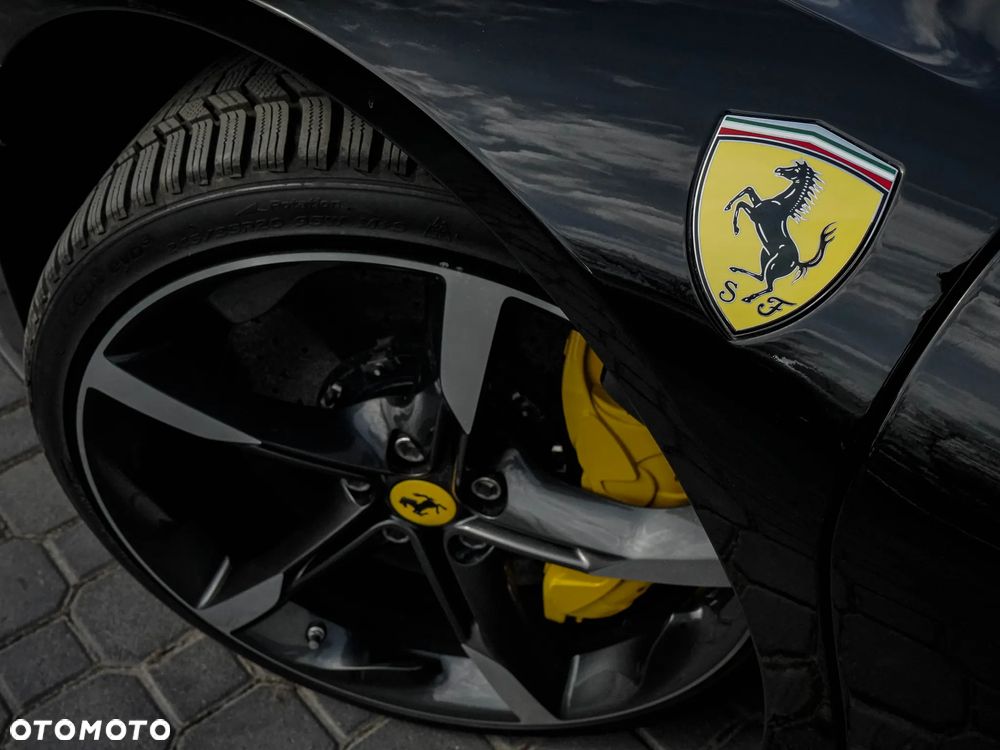 Ferrari SF90 Stradale - 18