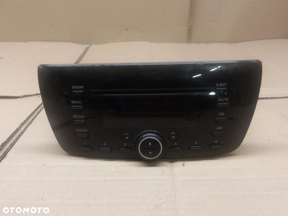 OPEL COMBO D 1.6D RADIO 7355479230 - 1